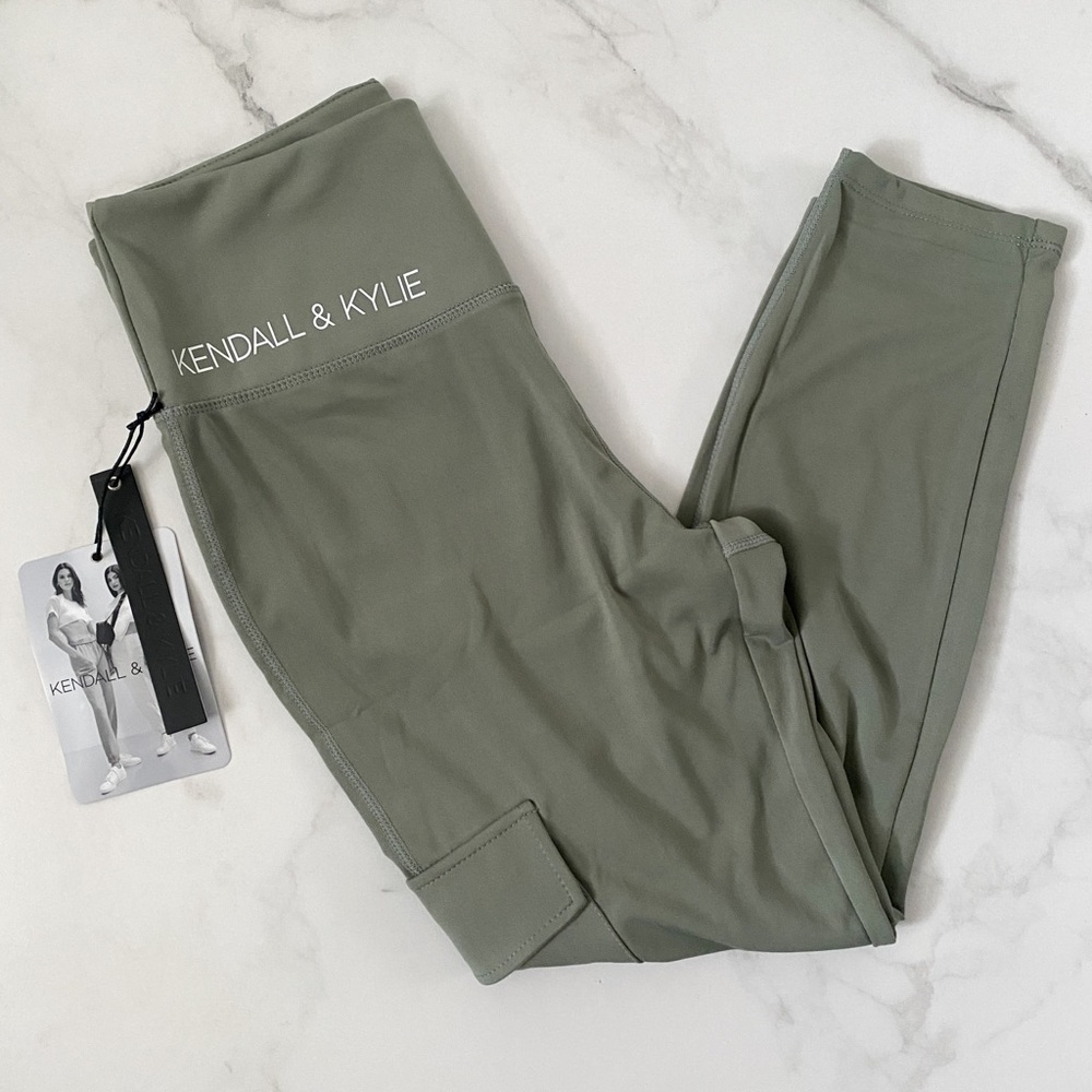 KENDALL & KYLIE Leggings with Pockets